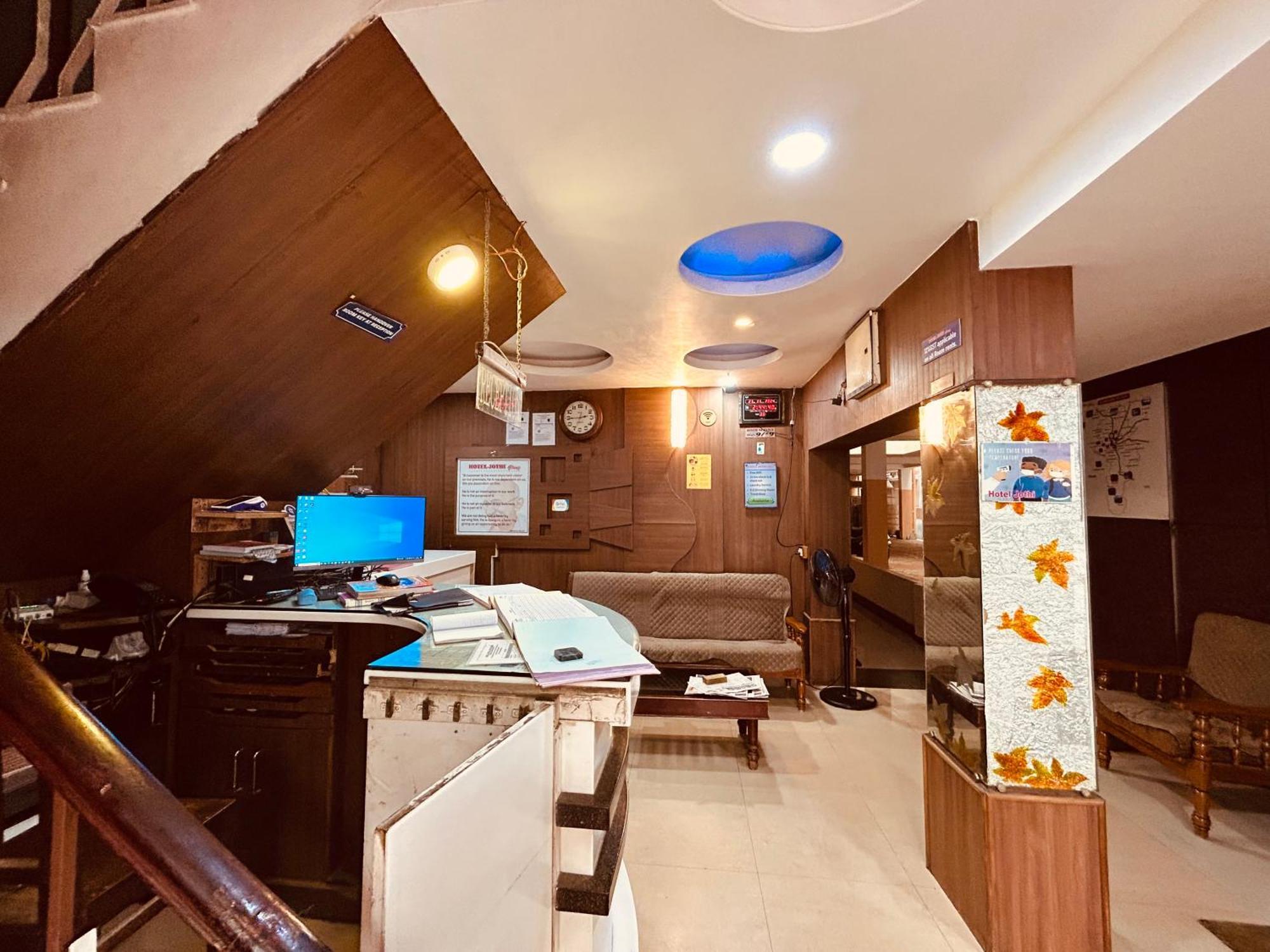 Hotel Jothi Coimbatore Eksteriør bilde