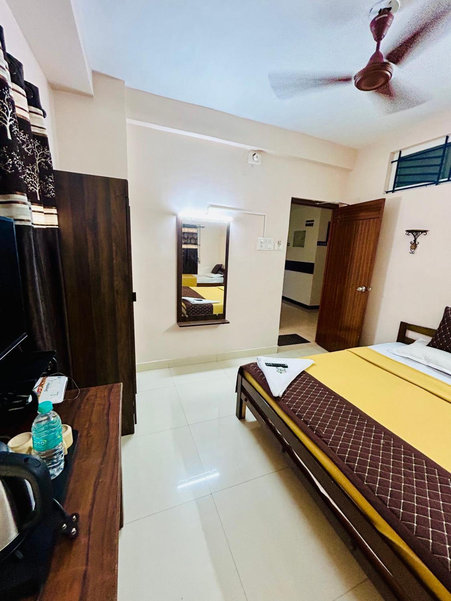 Hotel Jothi Coimbatore Eksteriør bilde