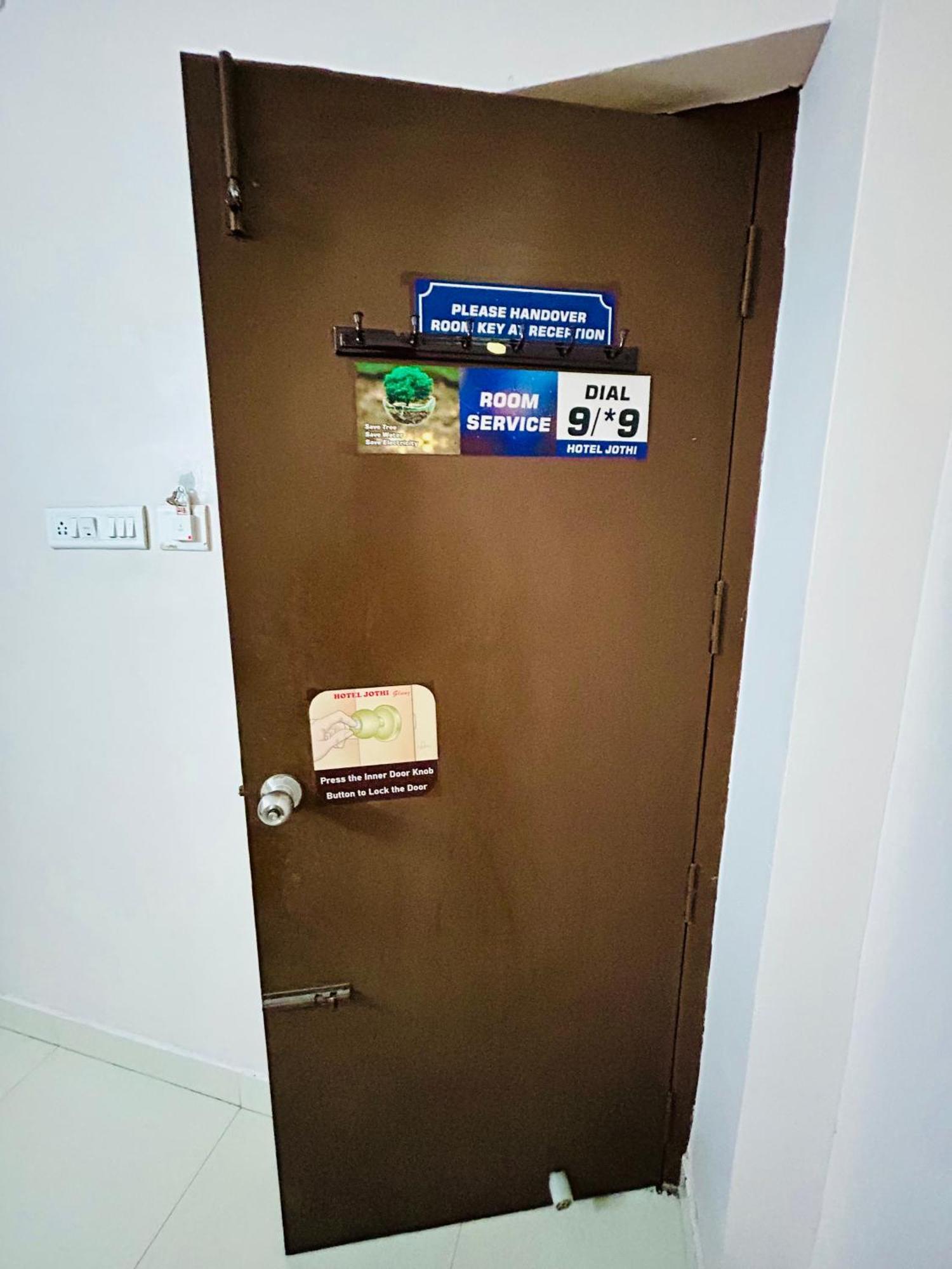 Hotel Jothi Coimbatore Eksteriør bilde