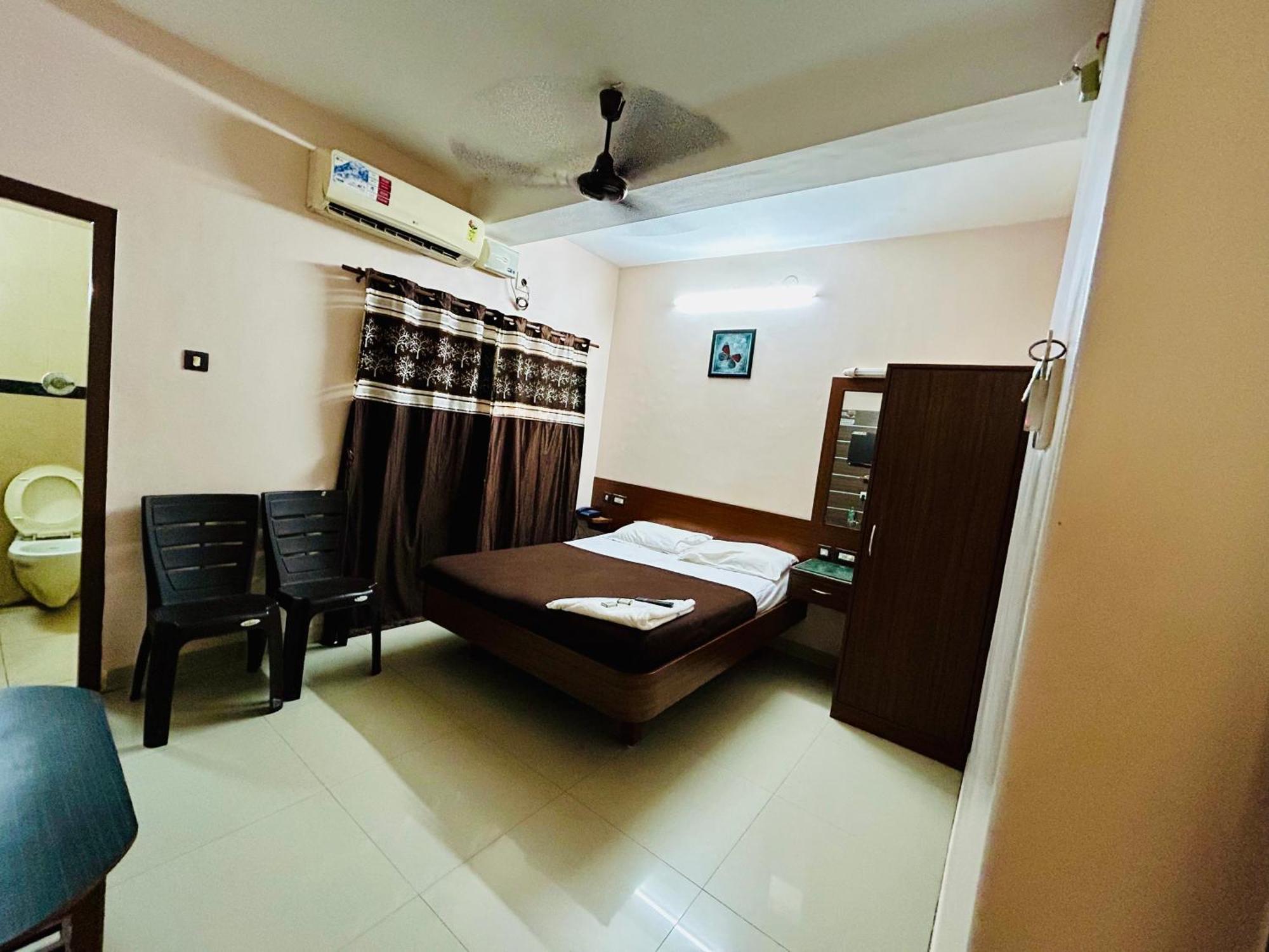Hotel Jothi Coimbatore Eksteriør bilde