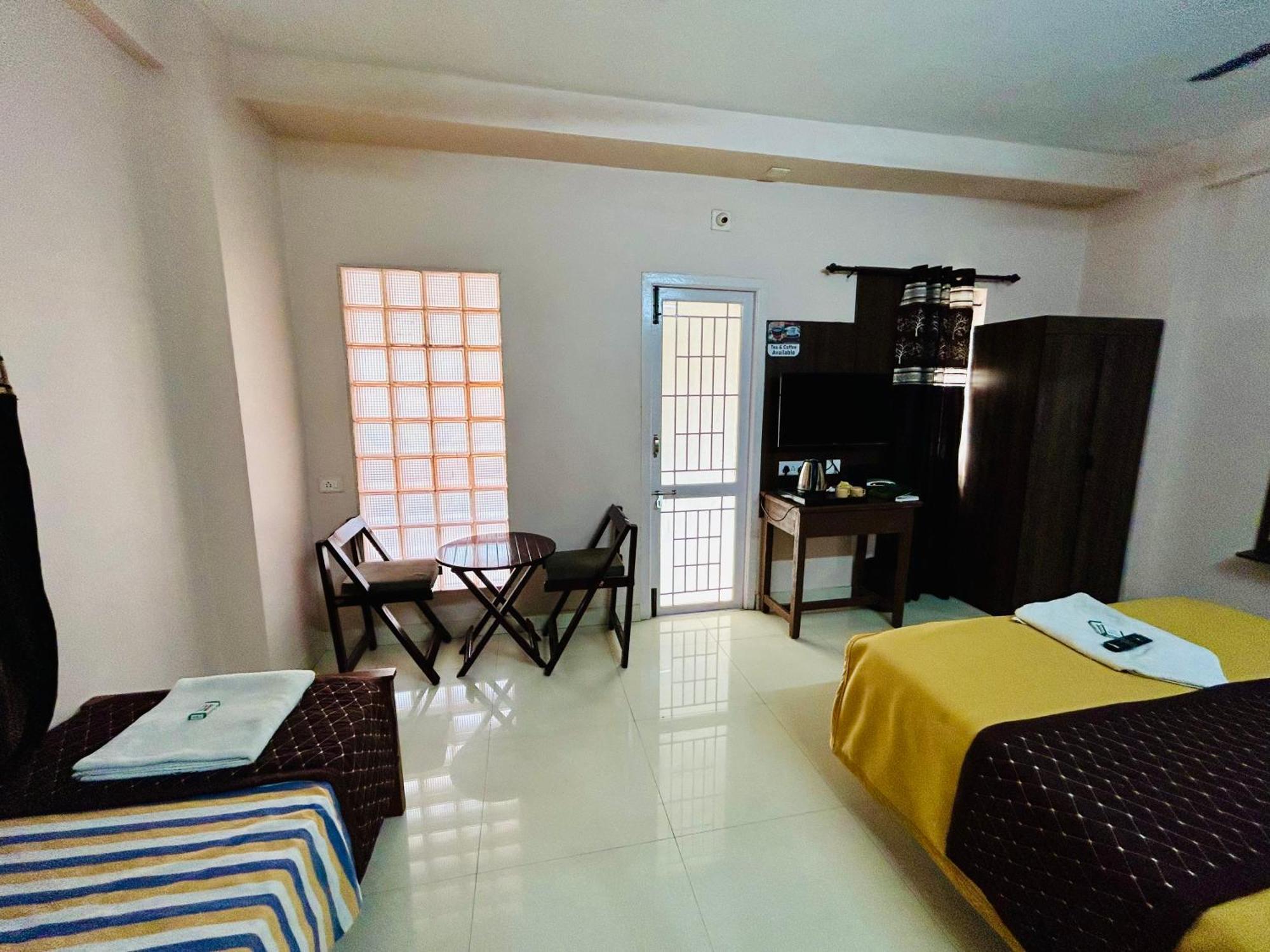 Hotel Jothi Coimbatore Eksteriør bilde