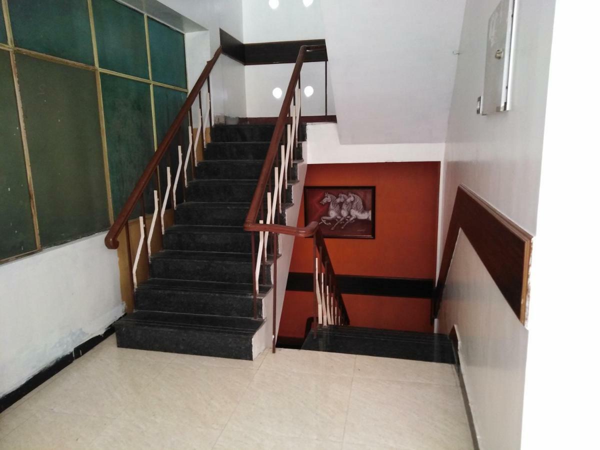 Hotel Jothi Coimbatore Eksteriør bilde